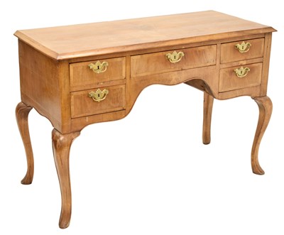 Lot 568 - Early 20th century walnut kneehole dressing table or desk