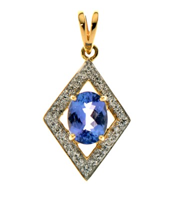 Lot 77 - 'Majestic' tanzanite and diamond 18ct gold pendant