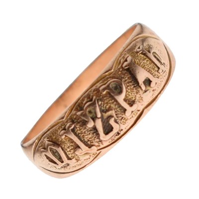 Lot 65 - Early 20th century 9ct rose gold Mizpah ring and a crucifix pendant