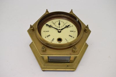 Lot 452 - Reproduction German-style table clock