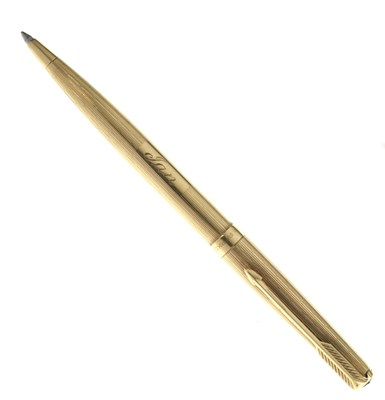 Lot 126 - Parker 61 Perle Presidential 9ct gold cased retractable ballpoint pen