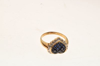 Lot 24 - Sapphire and diamond heart shaped cluster ring