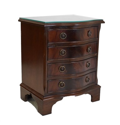 Lot 533 - Small reproduction mahogany serpentine-fronted chest of drawers & chair