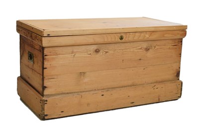 Lot 481 - Pine trunk or bedding chest