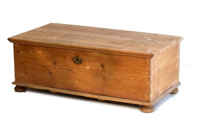 Lot 477 - Low Pine chest