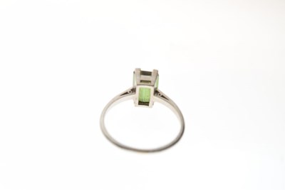 Lot 9 - Green tourmaline and diamond ring