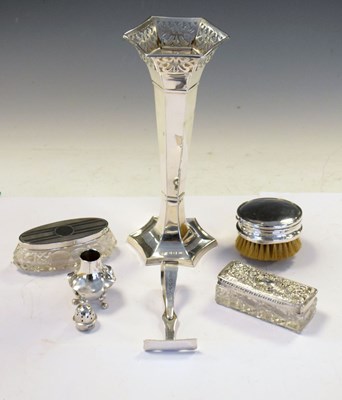 Lot 123 - Group of assorted silver