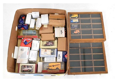 Lot 281 - Quantity of boxed 'Models of Yesteryear', etc