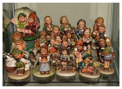 Lot 247 - Large collection of Hummel figures, etc..