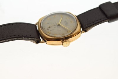 Lot 94 - Rotary Super-Sports - Gentleman's 9ct gold wristwatch