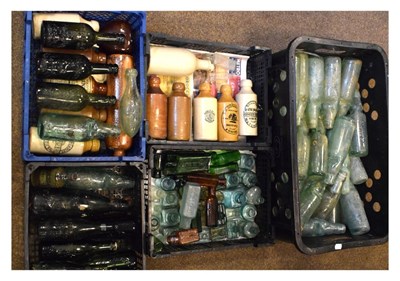 Lot 421 - Quantity of vintage bottles