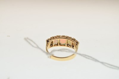 Lot 39 - Five stone opal ring, stamped ‘18ct’