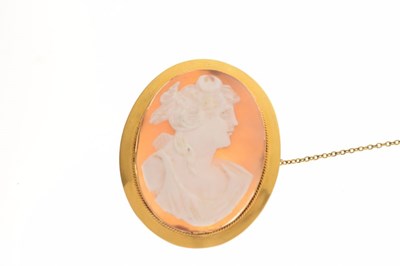 Lot 81 - Shell cameo brooch of Diana