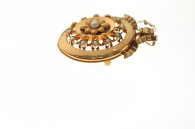 Lot 94 - 19th Century seed pearl set gold pendant / brooch