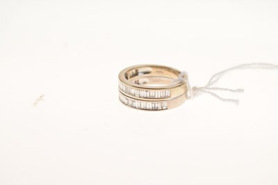Lot 42 - 18ct white gold double half hoop ring