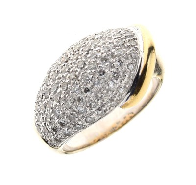 Lot 18 - Diamond pave set ring, stamped ‘750’