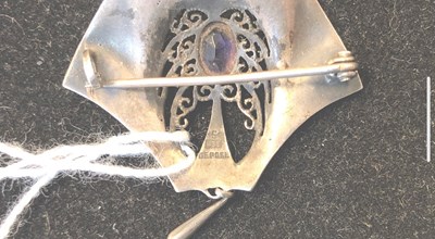 Lot 67 - German silver and paste set Jugendstil brooch