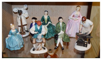 Lot 510 - Set of eight 'Williamsburg' figures