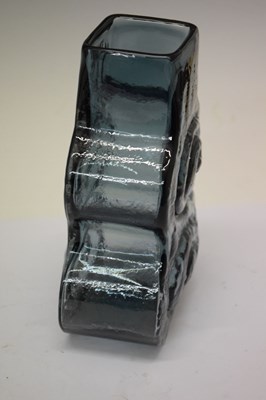 Lot 448 - Geoffrey Baxter for Whitefriars Glass - indigo 'Cello' vase