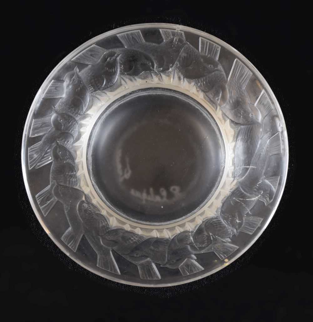 Lot 443 - Lalique glass 'Irene' pattern pin dish