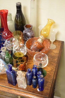 Lot 718 - Collection of glass