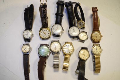 Lot 107 - Quantity of vintage gent's wristwatches