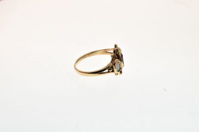 Lot 45 - Three stone opal and amethyst 9ct gold ring