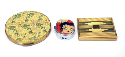 Lot 260 - Betty Boop lighter and two compacts