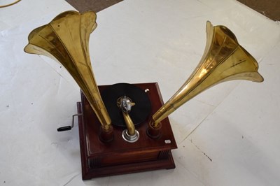 Lot 734 - Twin horn 'Victrola' gramophone, complete with handle