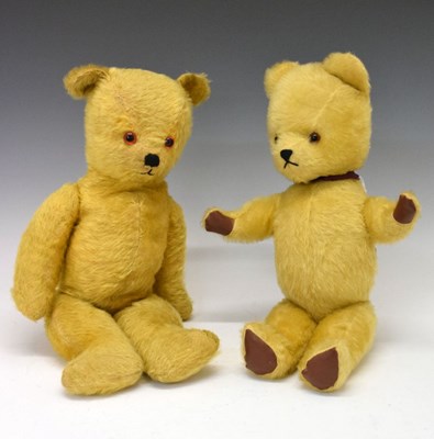 Lot 416 - Two vintage golden mohair teddy bears