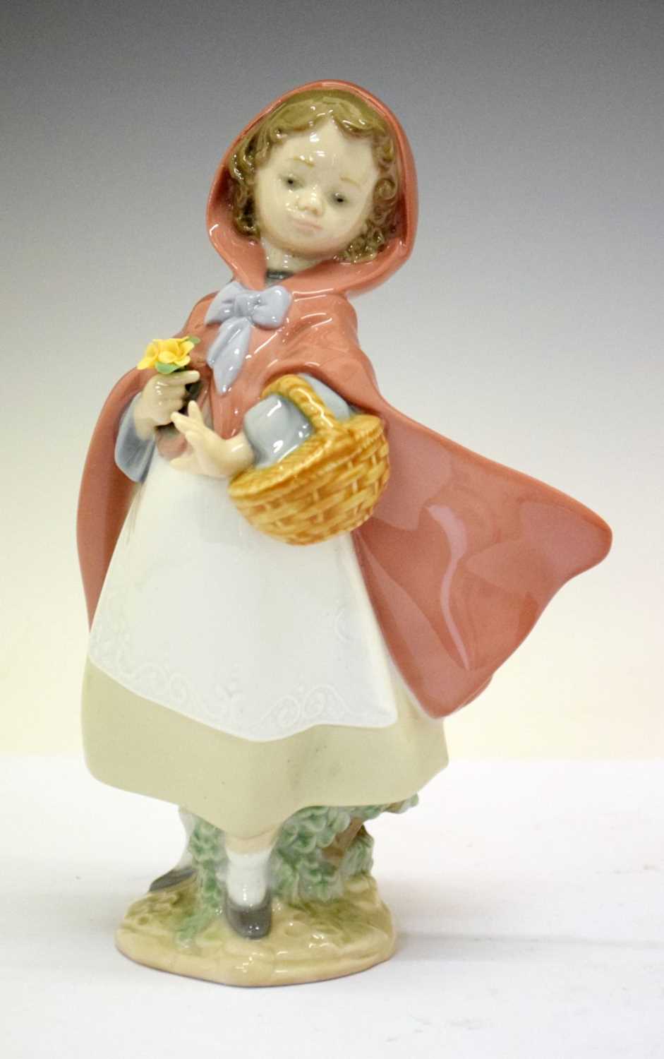 Lot 430 - Lladro porcelain Privilege Gold figure -  'Little Red Riding Hood', 8350