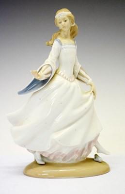 Lot 497 - Lladro porcelain figure of Cinderella / Cenicienta, 4828