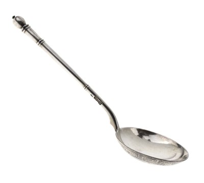 Lot 206 - Late 20th Century '84' standard silver Russian spoon