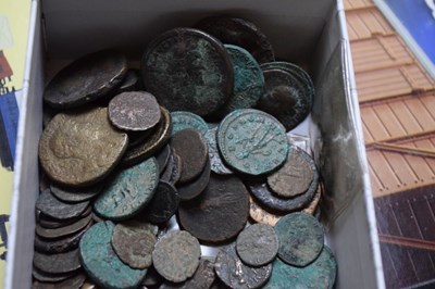 Lot 141 - Quantity of early coinage to include Roman and Greek examples