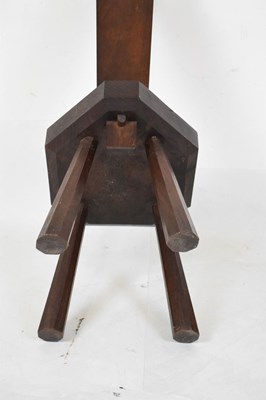 Lot 675 - Oak spinning chair