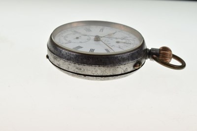 Lot 155 - Early 20th Century gunmetal pocket watch stopwatch