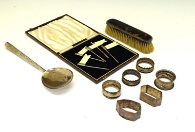 Lot 191 - Quantity of silver items to include; napkin rings, etc