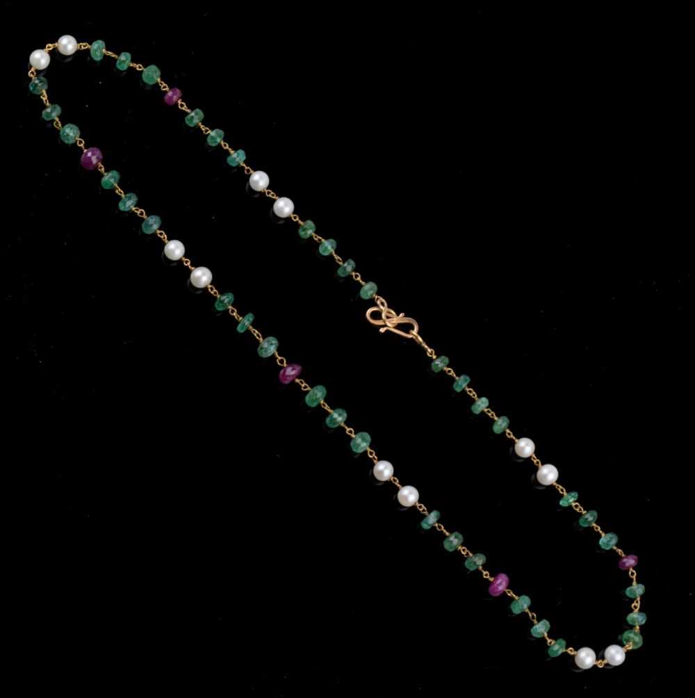 Lot 55 - Necklace of emerald, ruby and cultured pearls