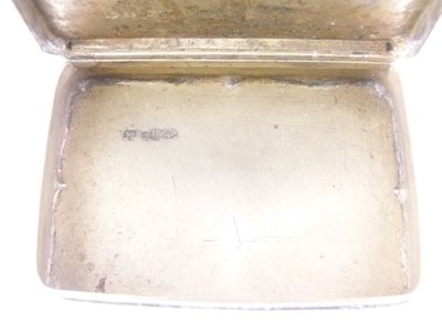 Lot 176 - Nathaniel Mills - Victorian silver table snuff box