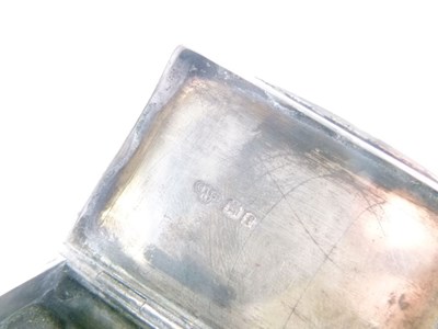 Lot 187 - Edward VII silver snuff box of shaped rectangular form