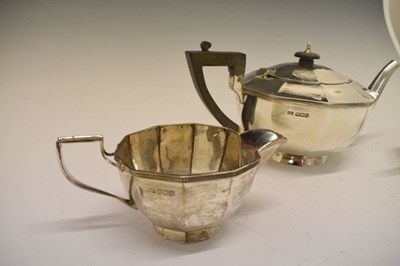 Lot 193 - George V silver three-piece tea set
