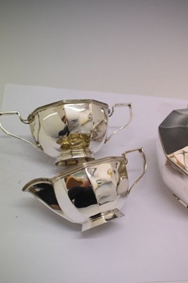 Lot 193 - George V silver three-piece tea set
