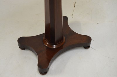 Lot 711 - Victorian rectangular-top mahogany pillar table