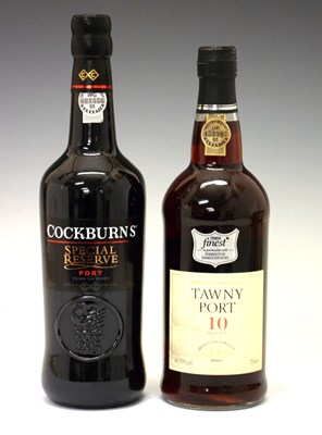 Lot 557 - Bottle of Cockburn's Special Reserve Port together with a bottle of Tawny Port