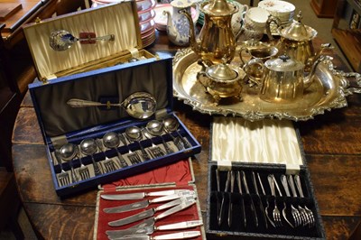 Lot 701 - Quantity of silver plated items