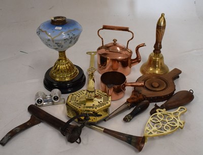 Lot 656 - Quantity of copper etc to include hunting horn, etc