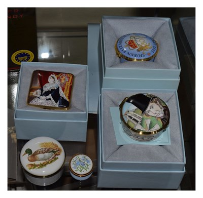 Lot 262 - Four Royal Mint / Halcyon Day enamel box and other