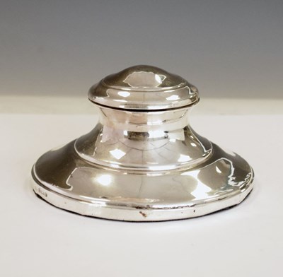 Lot 156 - George V silver capstan inkwell, Birmingham 1920