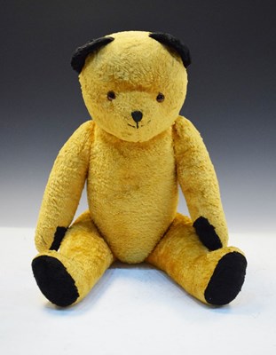 Lot 316 - Golden mohair teddy bear