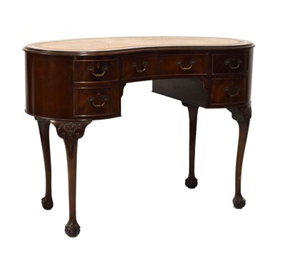 Lot 603 - Edwardian mahogany kidney shaped dressing table